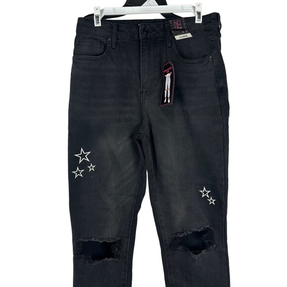 No Boundaries High Rise Mom Jeans With Star Embroidery & Distressed Knees Size 9 - Picture 7 of 11